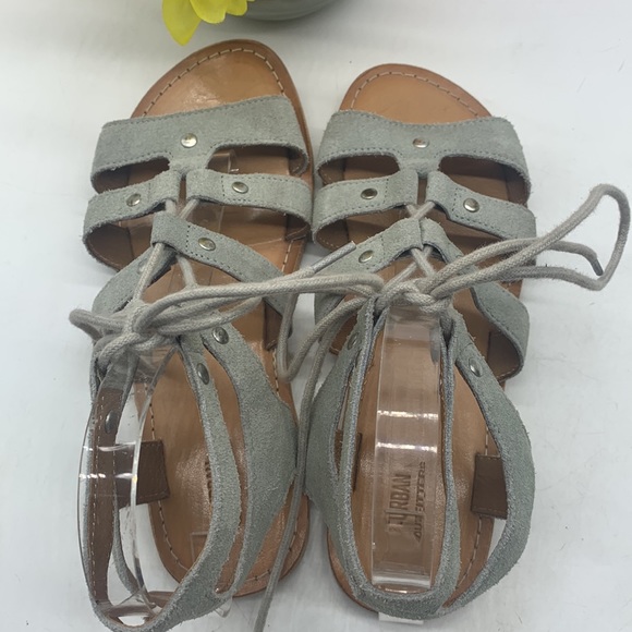 Urban Outfitters Light green Leather Lace Up Sandals Size 7. MCS3736 - Picture 5 of 10